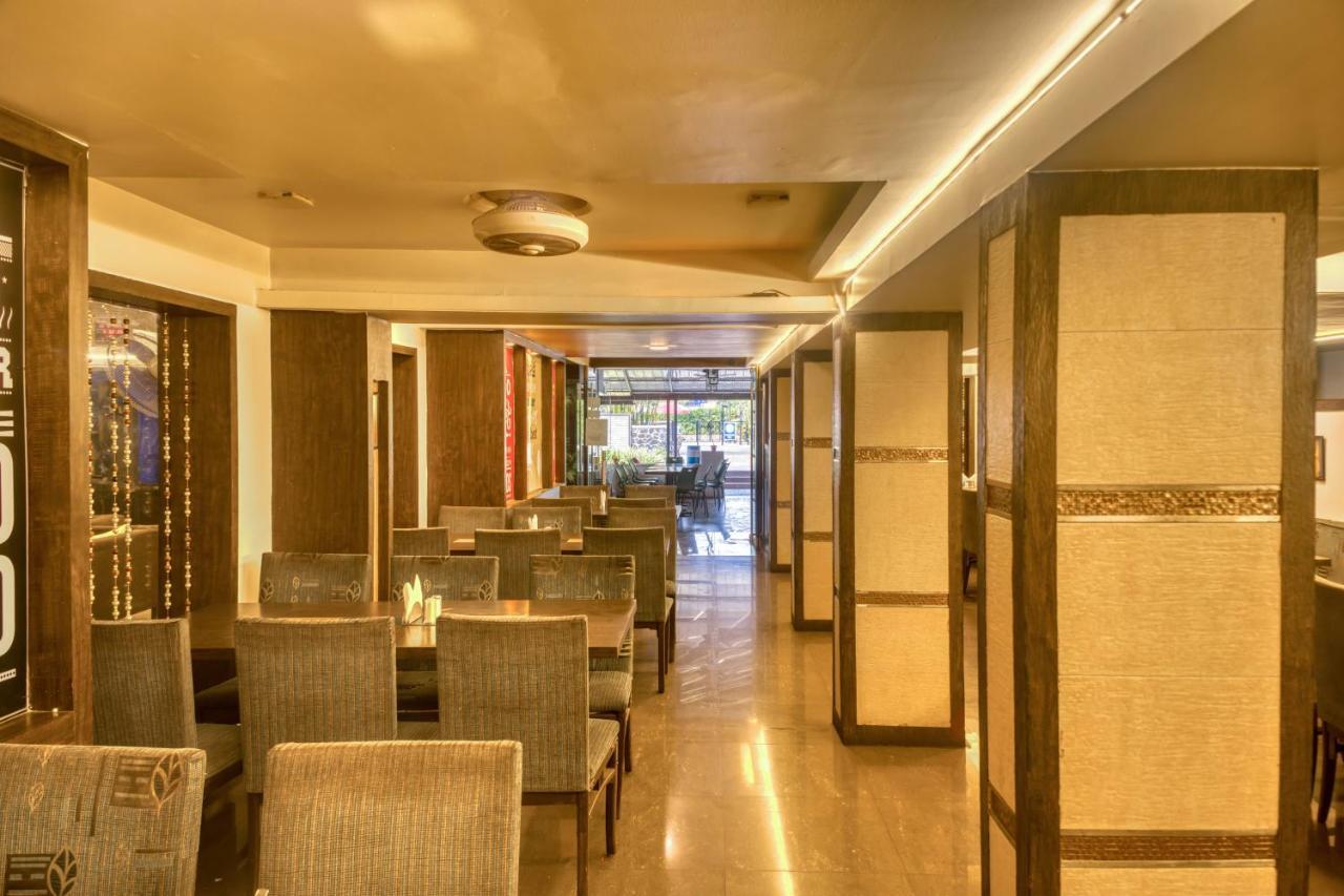 伊加特普里阿什温酒店 外观 照片
